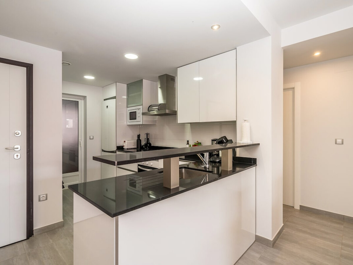 Appartement 4 pers. à 50m de la plage avec piscine chauffée - Photo 8