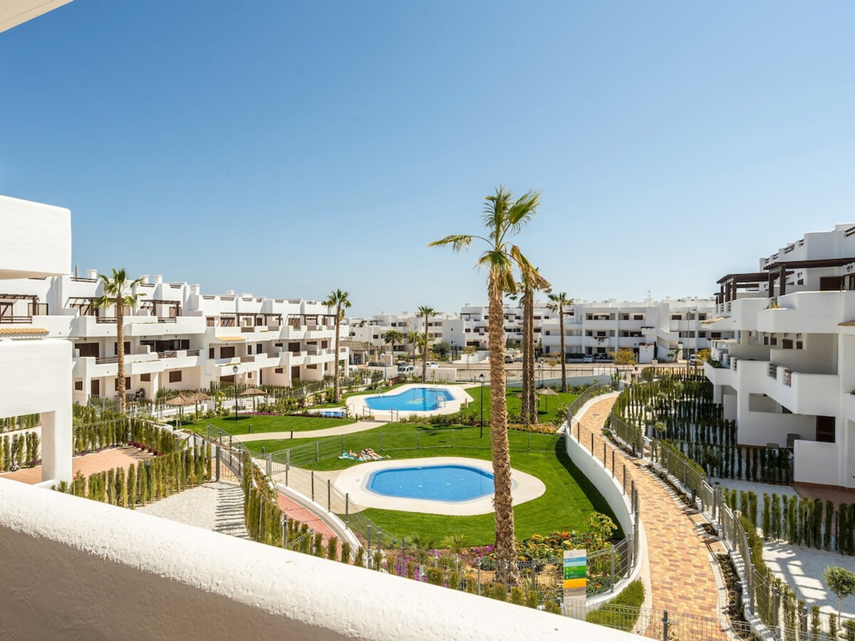 Appartement 6 pers. avec piscine à 500 m de la plage - Photo 1