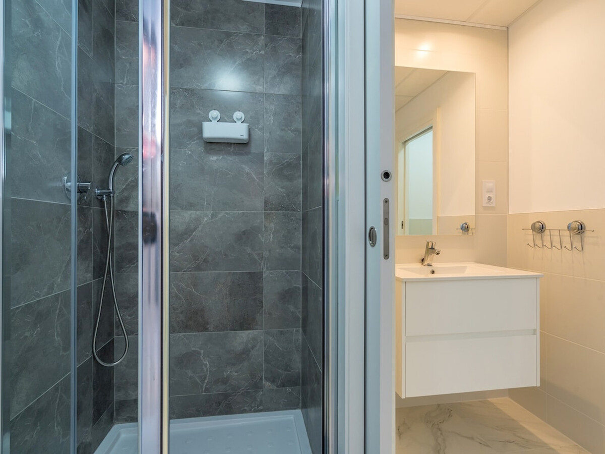 Appartement 6 pers. avec piscine à 500 m de la plage - Photo 16