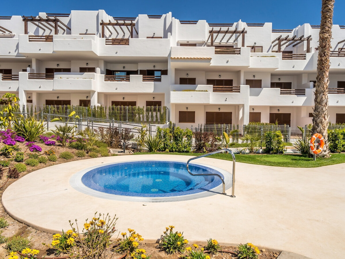 Appartement 6 pers. avec piscine à 500 m de la plage - Photo 22