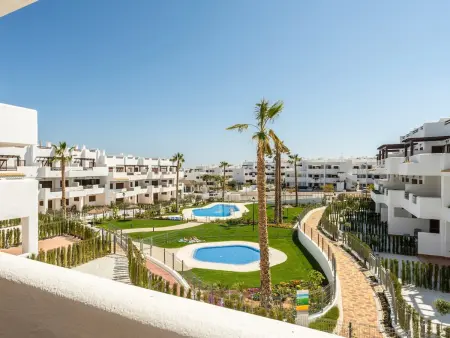 Appartement 6 pers. avec piscine à 500 m de la plage