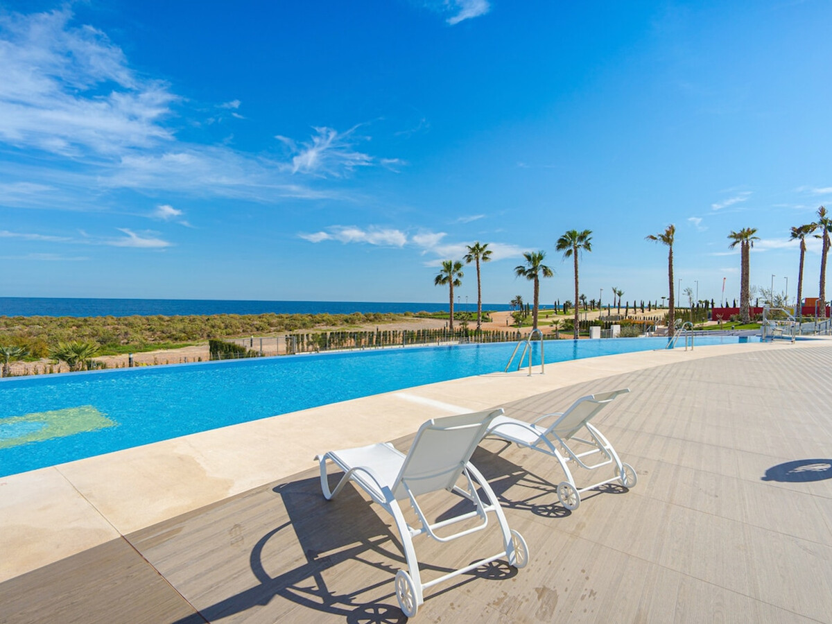 Appartement 6 pers. à 50 m de la plage - Piscine - Photo 4