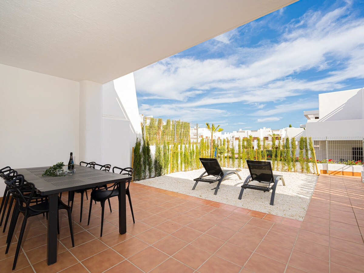 Appartement 6 pers. à 50 m de la plage - Piscine - Photo 6