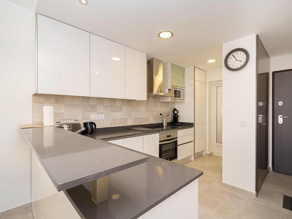 Appartement 6 pers. à 50 m de la plage - Piscine - Photo 10