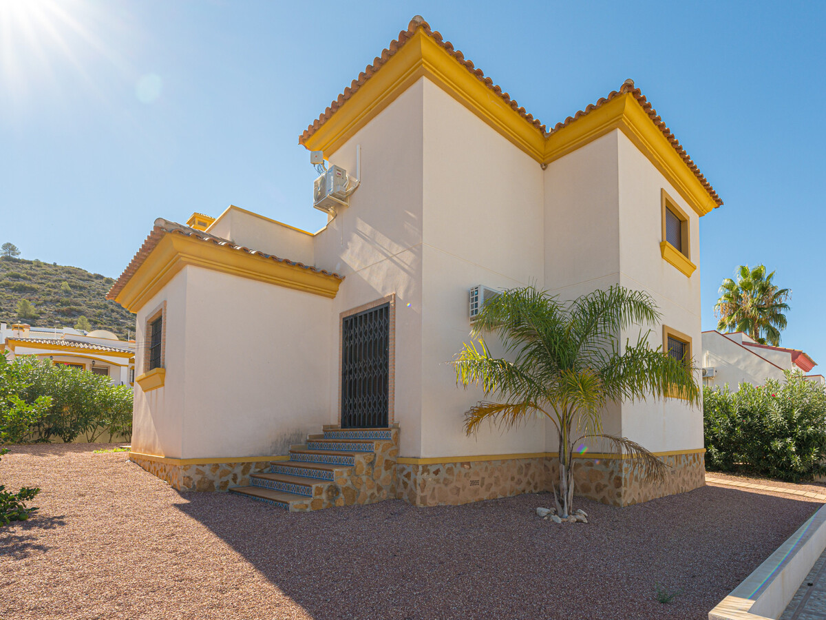 Villa moderne 6 pers. avec piscine privée à Fondó de les Neus - Photo 25