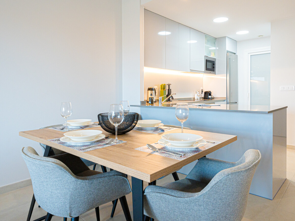 Appartement 100 m² avec terrasse et piscine chauffée - Photo 19