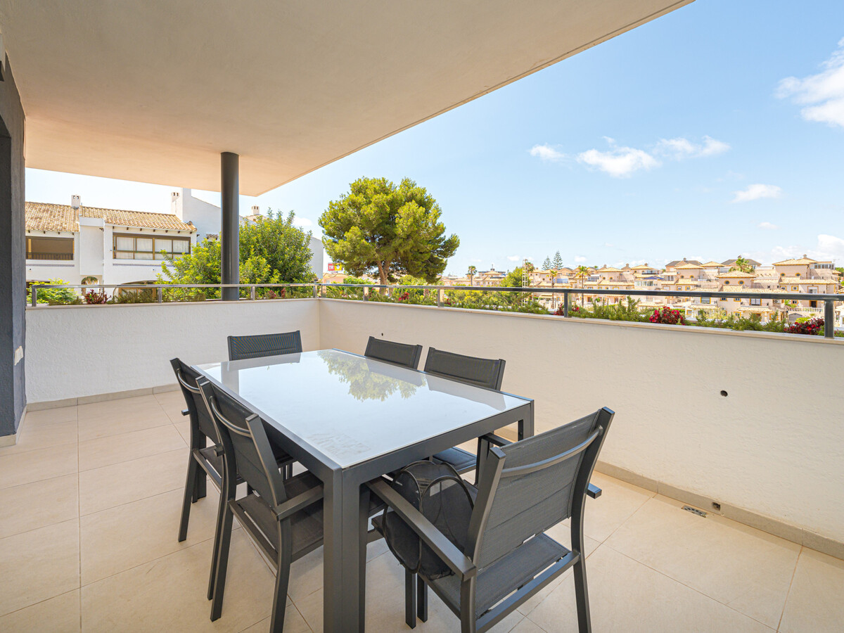 Appartement 100 m² avec terrasse et piscine chauffée - Photo 20