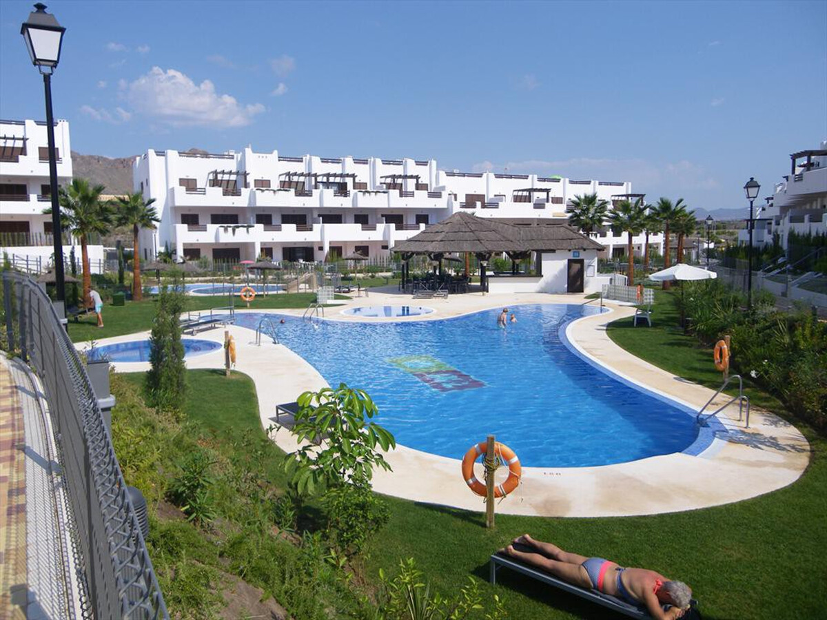Appartement 7 pers., piscine et plage à 500 m - Photo 10