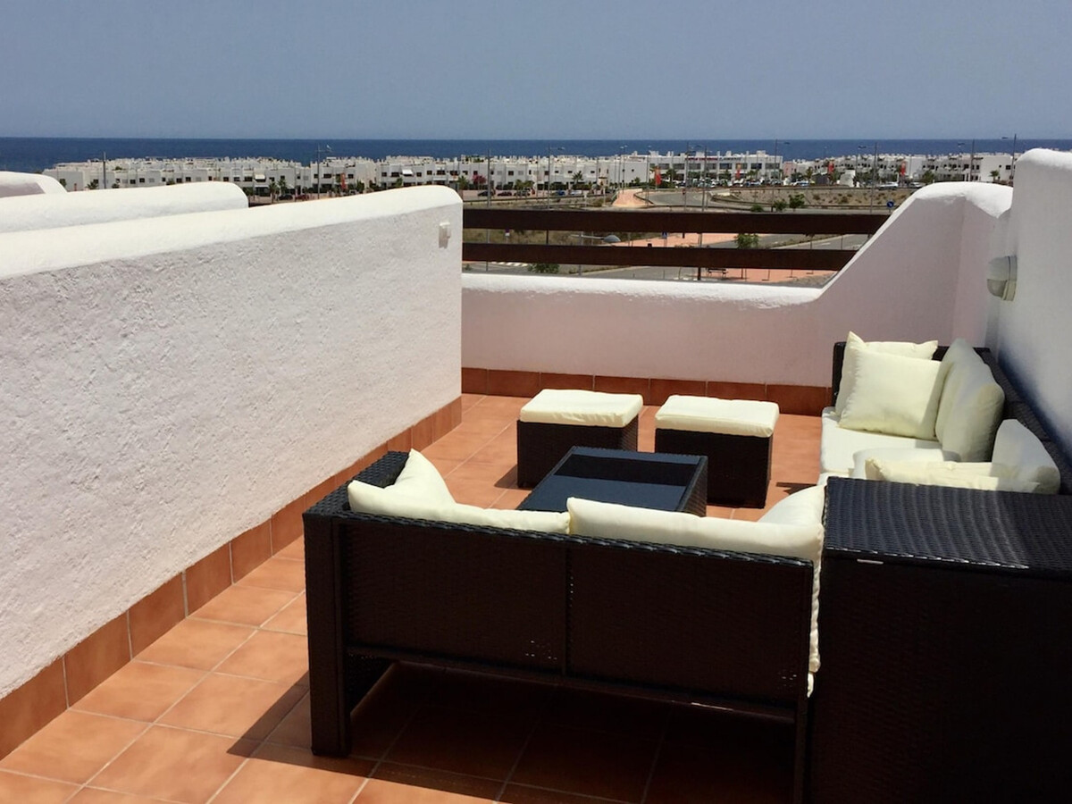 Appartement 2 chambres avec piscine à 500m de la plage - Photo 2
