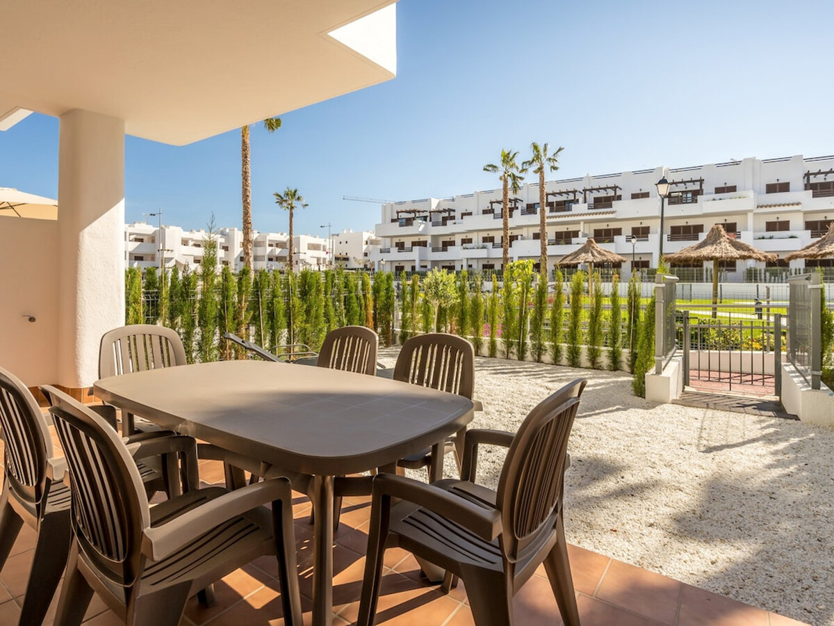 Appartement 2 chambres avec piscine à 500 m de la plage - Photo 3