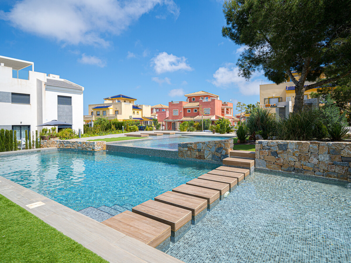 Appartement 90 m² avec terrasse, piscine et clim - Torrevieja - Photo 1