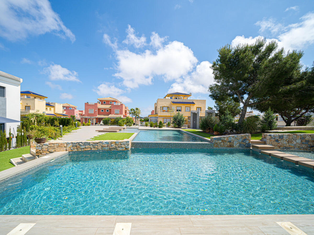 Appartement 90 m² avec terrasse, piscine et clim - Torrevieja - Photo 3
