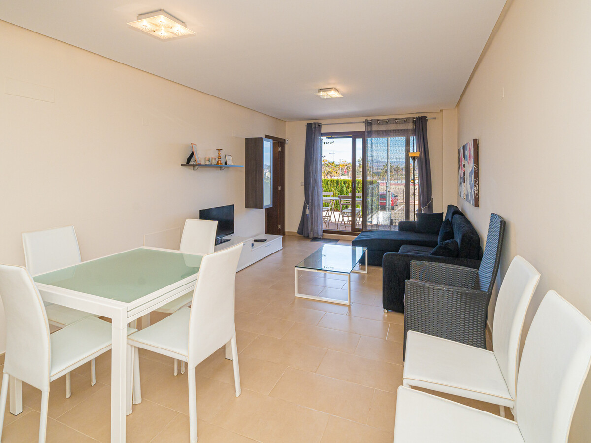 Appartement 75 m² climatisé avec piscine chauffée à 50 m de la plage - Photo 4
