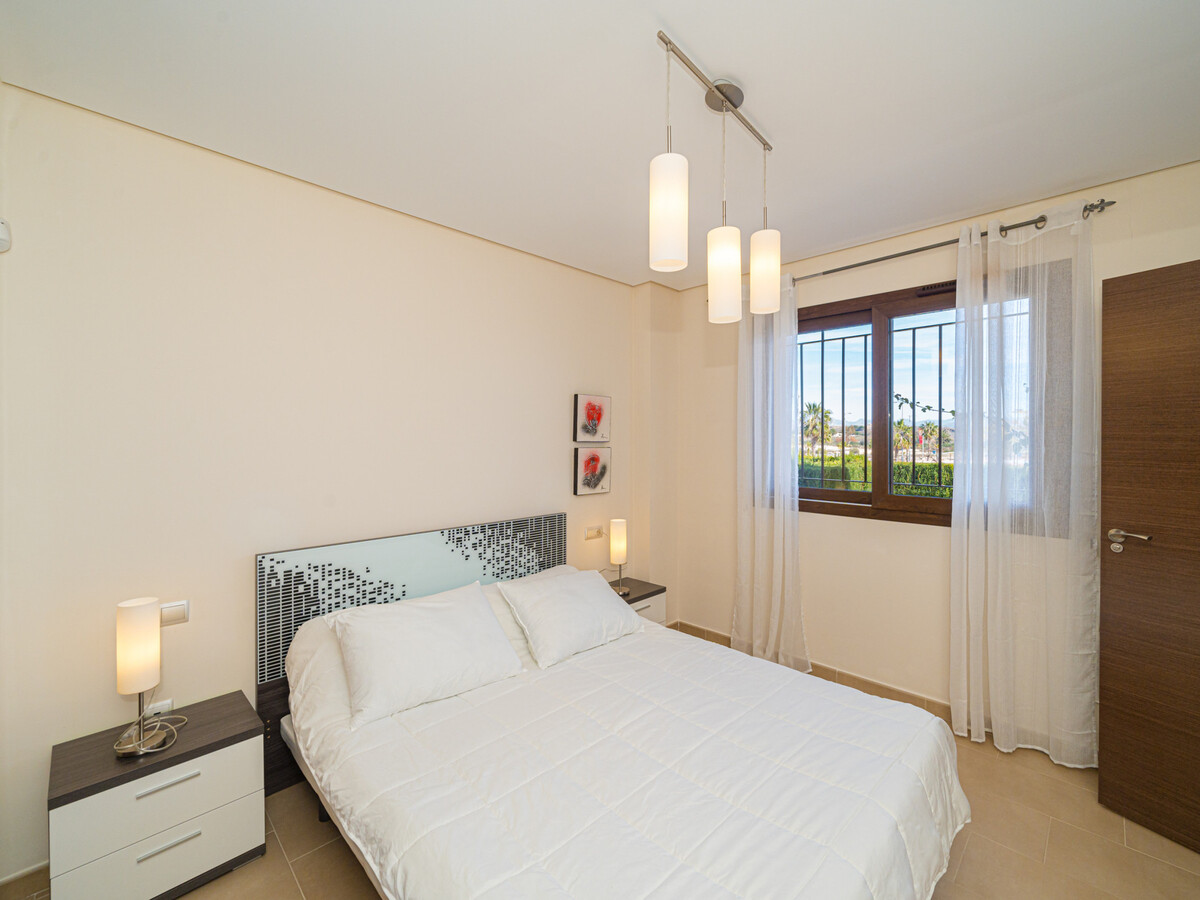 Appartement 75 m² climatisé avec piscine chauffée à 50 m de la plage - Photo 10