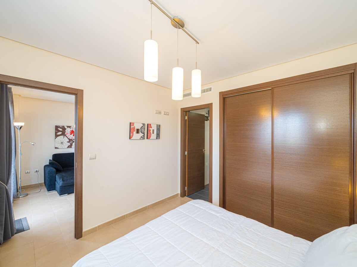 Appartement 75 m² climatisé avec piscine chauffée à 50 m de la plage - Photo 12