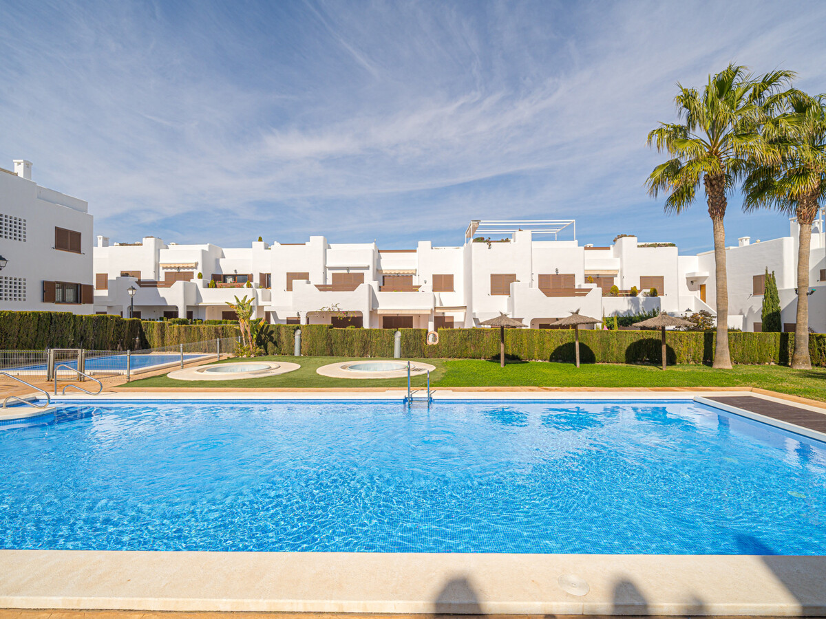 Appartement 75 m² climatisé avec piscine chauffée à 50 m de la plage - Photo 20
