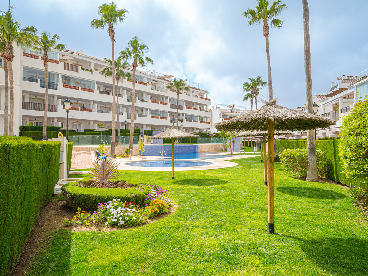 Appartement 70 m² avec terrasse et piscine à Orihuela Costa - Photo 1