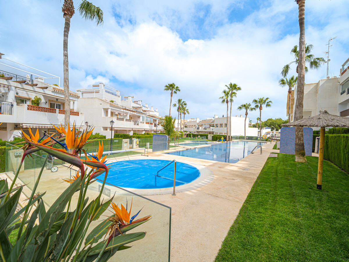 Appartement 2 ch, piscine et terrasse à Orihuela Costa - Photo 3