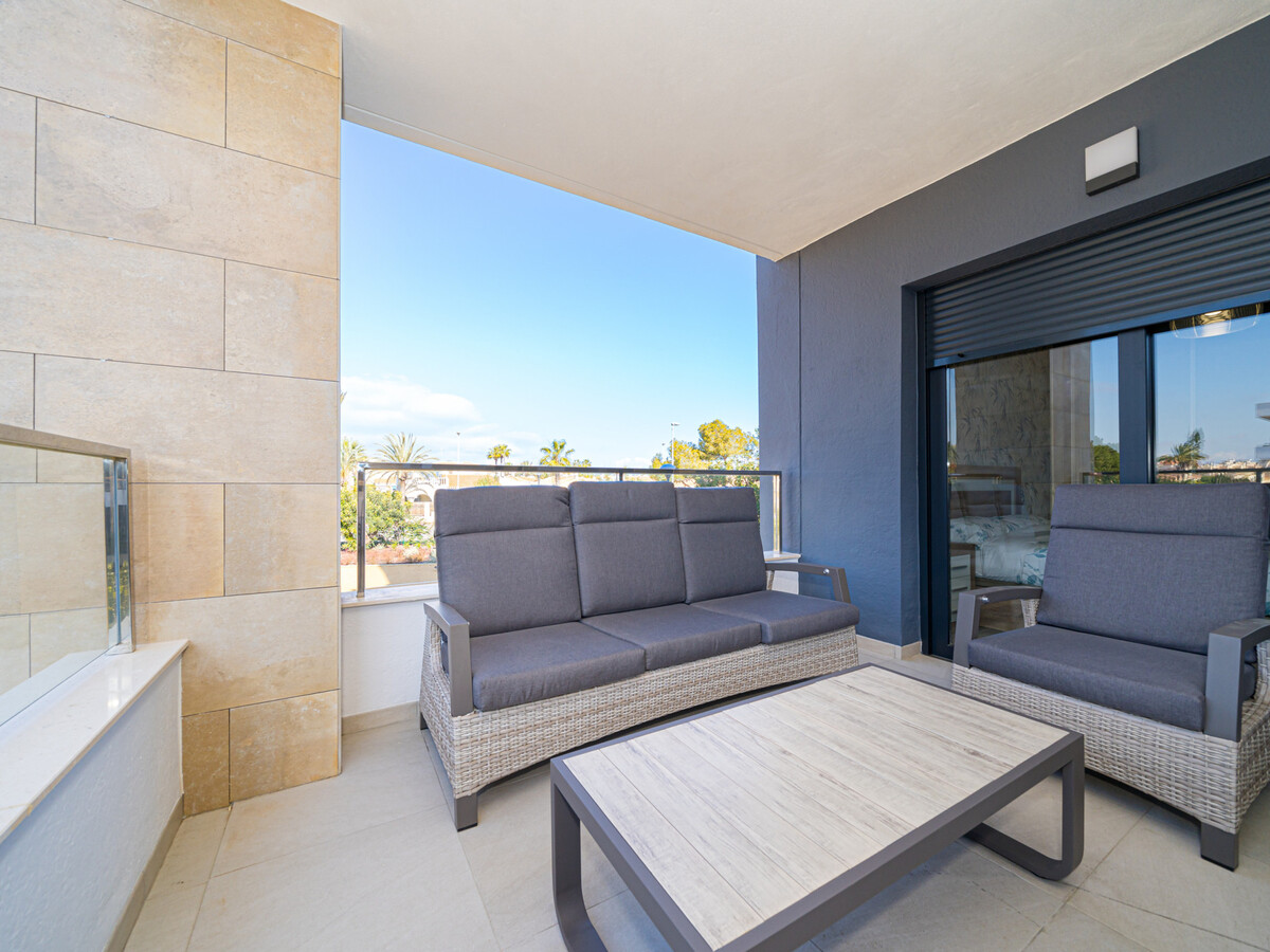 Appartement 3 chambres vue jardin avec piscine chauffée - Photo 14