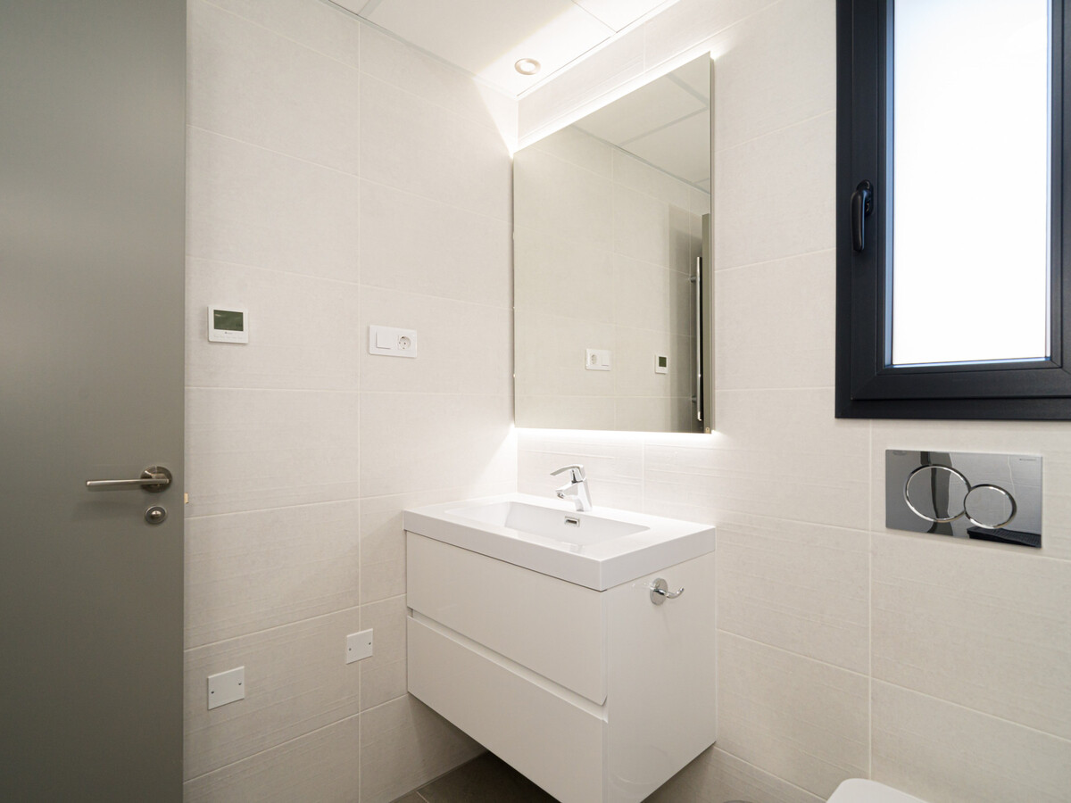 Appartement 3 chambres vue jardin avec piscine chauffée - Photo 22