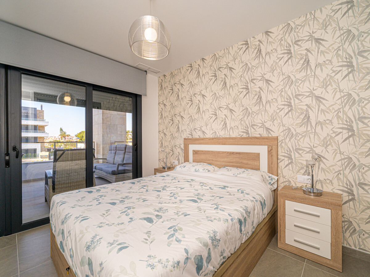Appartement 3 chambres vue jardin avec piscine chauffée - Photo 25