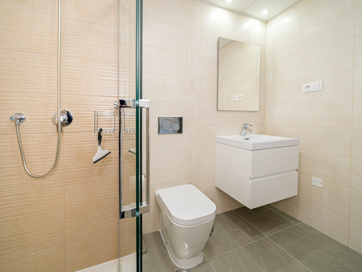 Appartement 3 chambres vue jardin avec piscine chauffée - Photo 26