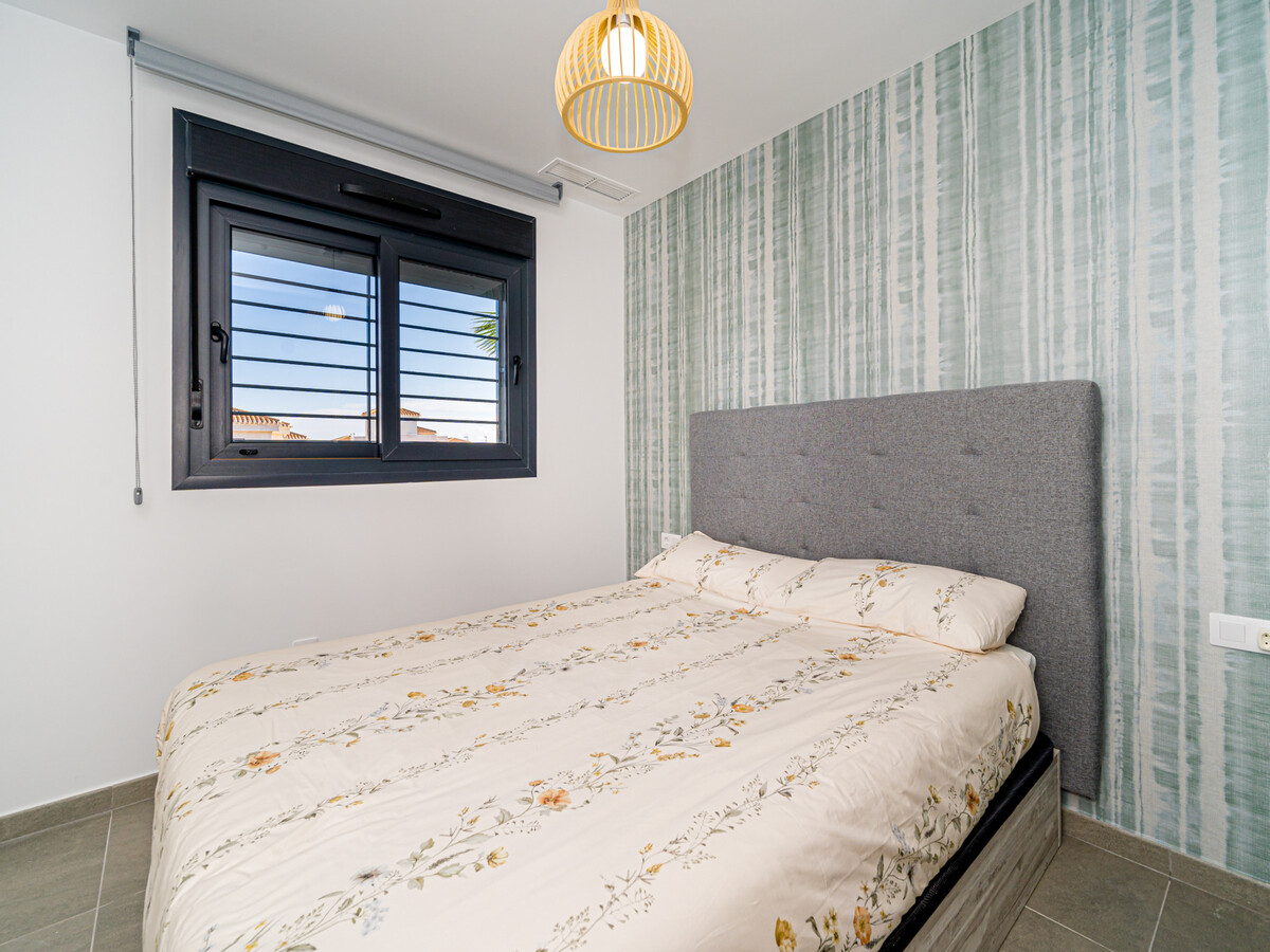 Appartement 3 chambres vue jardin avec piscine chauffée - Photo 29