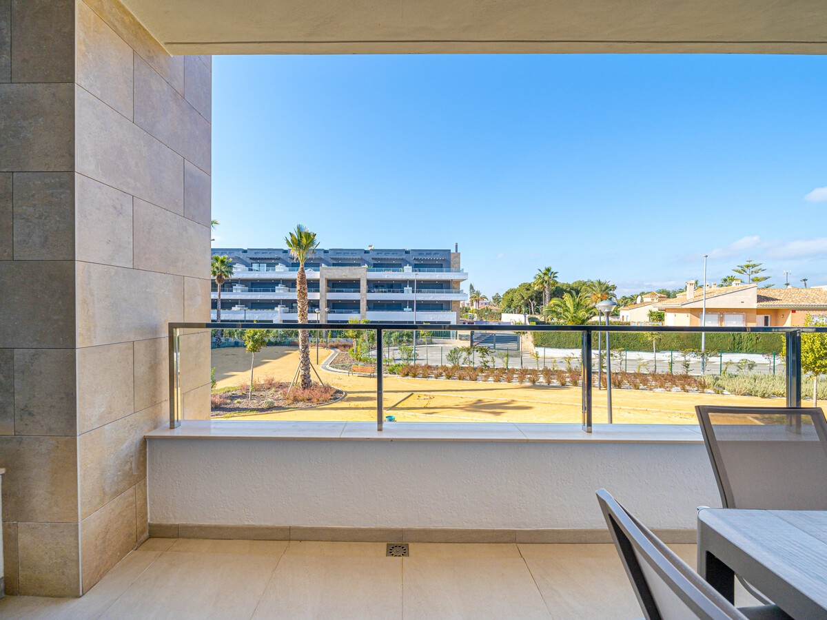 Appartement 3 chambres vue jardin avec piscine chauffée - Photo 31