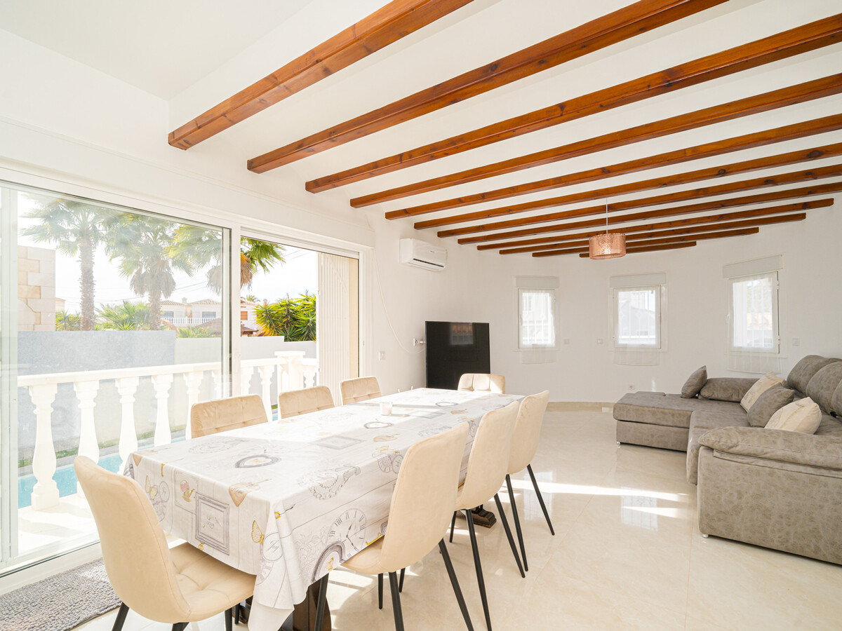 Villa moderne 3 chambres avec piscine privée à Torrevieja - Photo 11
