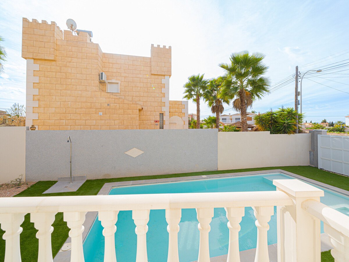 Villa moderne 3 chambres avec piscine privée à Torrevieja - Photo 13