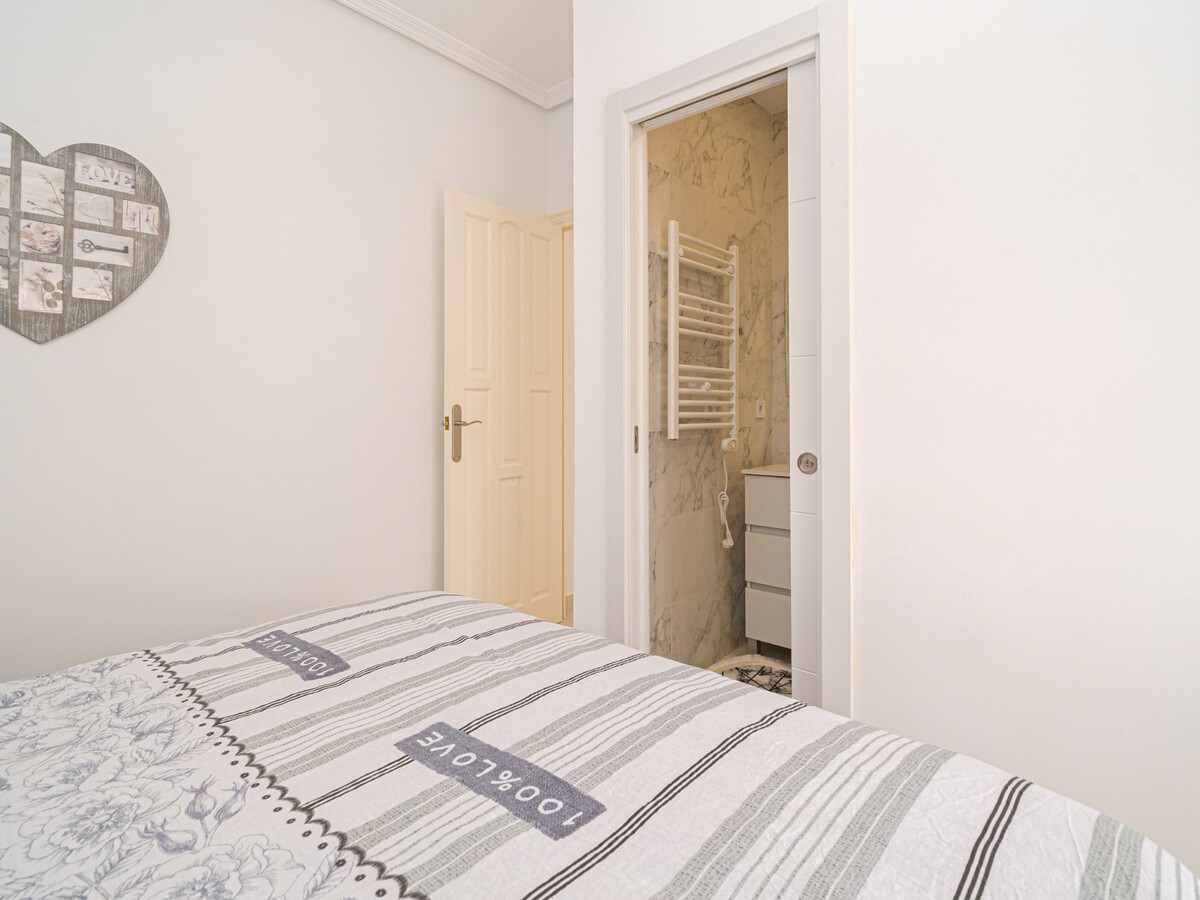 Villa moderne 3 chambres avec piscine privée à Torrevieja - Photo 19