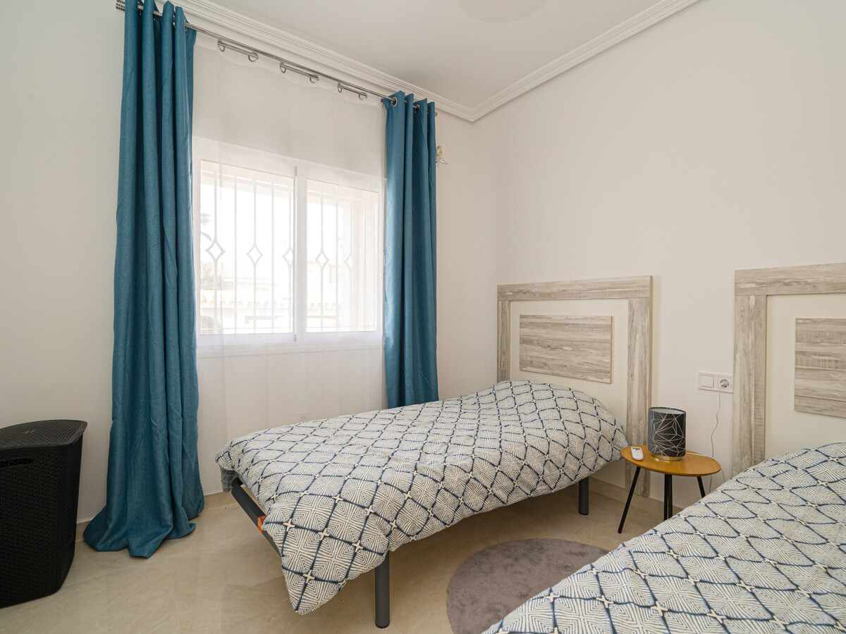 Villa moderne 3 chambres avec piscine privée à Torrevieja - Photo 23