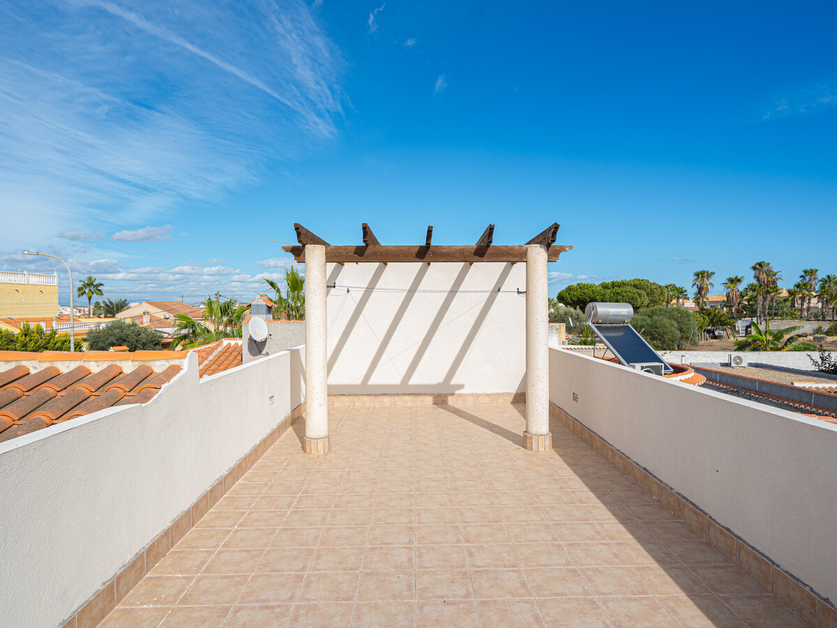 Villa moderne 3 chambres avec piscine privée à Torrevieja - Photo 28