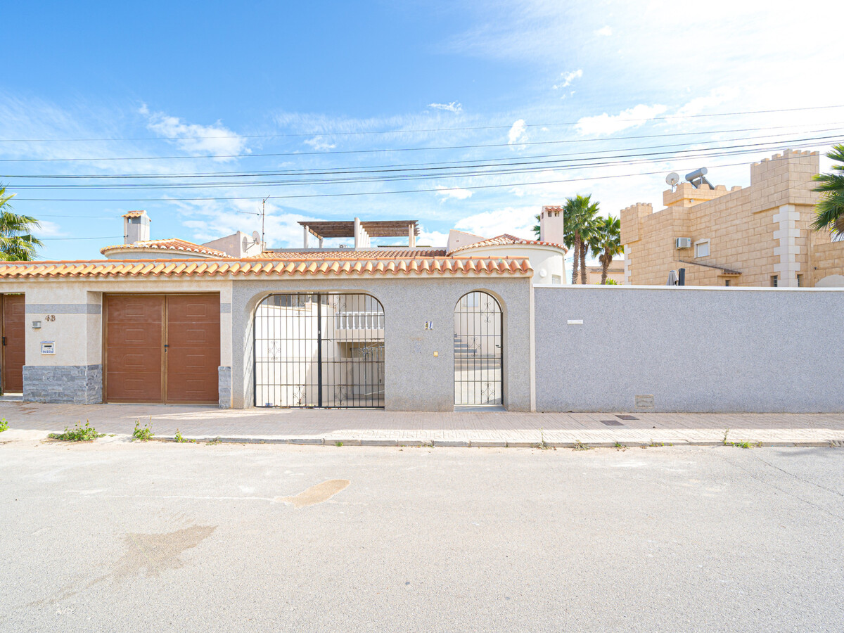 Villa moderne 3 chambres avec piscine privée à Torrevieja - Photo 29