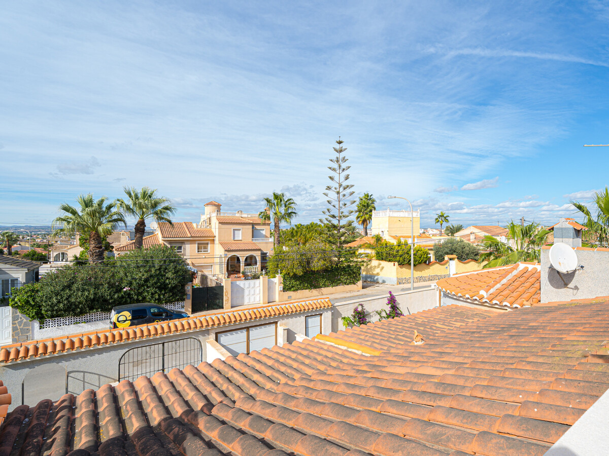 Villa moderne 3 chambres avec piscine privée à Torrevieja - Photo 32