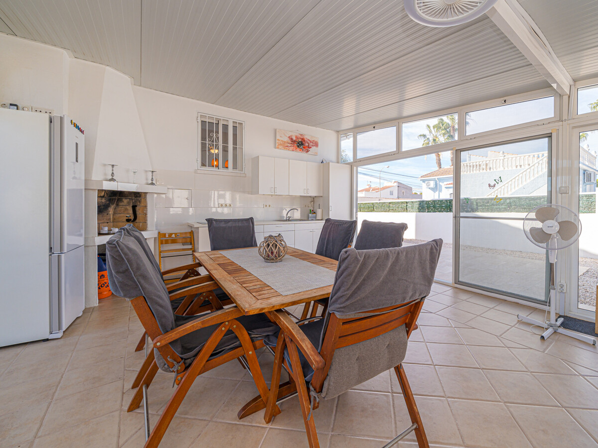 Villa moderne 3 chambres avec piscine à eau salée - Photo 24