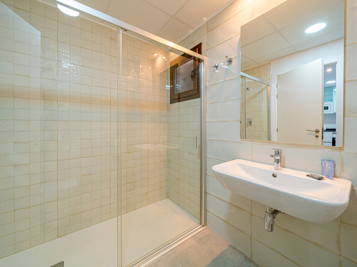 Appartement 70m² 4 pers. – Terrasse, piscine, plage à 500m - Photo 26