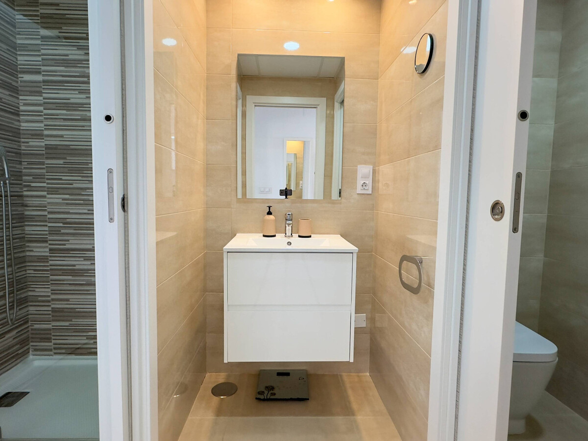 Appartement 75 m² vue jardin et piscine - Dehesa Campoamor - Photo 32