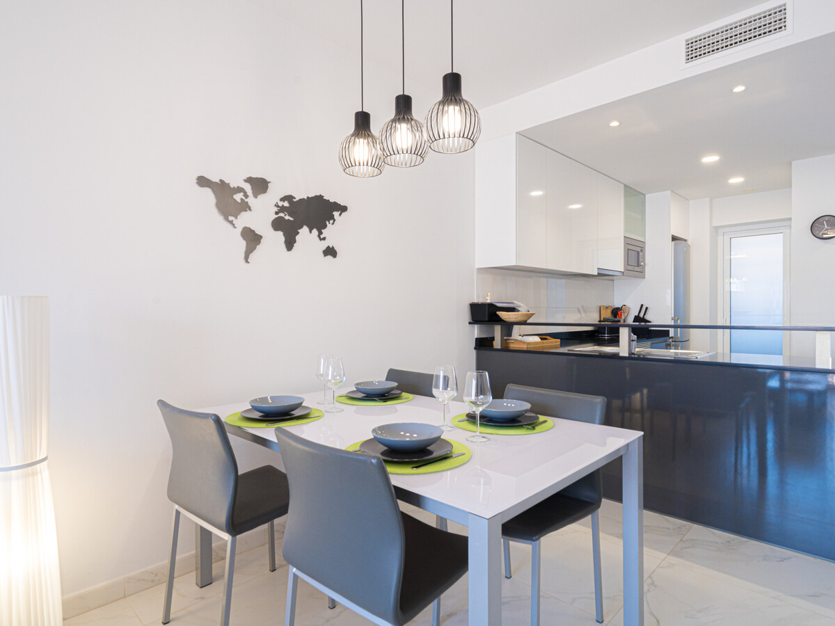 Appartement 75 m² vue mer, piscine et parking - San Juan - Photo 13