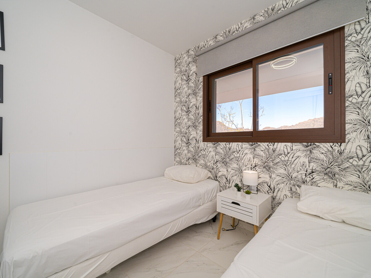 Appartement 75 m² vue mer, piscine et parking - San Juan - Photo 25