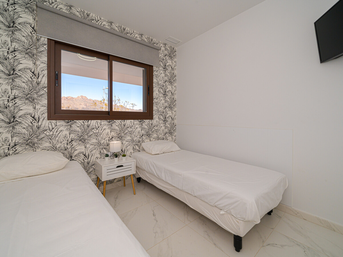 Appartement 75 m² vue mer, piscine et parking - San Juan - Photo 27