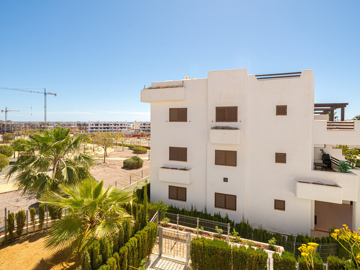 Appartement 75 m² vue mer, piscine et parking - San Juan - Photo 29