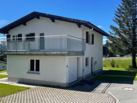 Location appartement à Valbella, Ski in Ski out Familienunterkunft Chesa Katja Lenzerheide