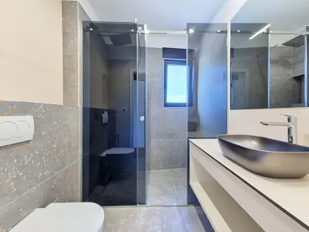 Villa Aloa II à Splitska, piscine privée et vue mer : photo 33
