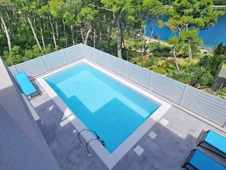 Villa Aloa IV à Splitska, piscine privée vue mer : photo 2