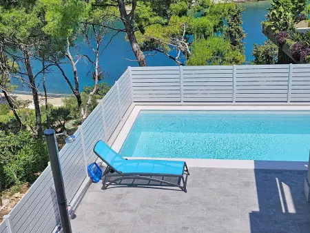 Villa Aloa IV à Splitska, piscine privée vue mer : photo 6