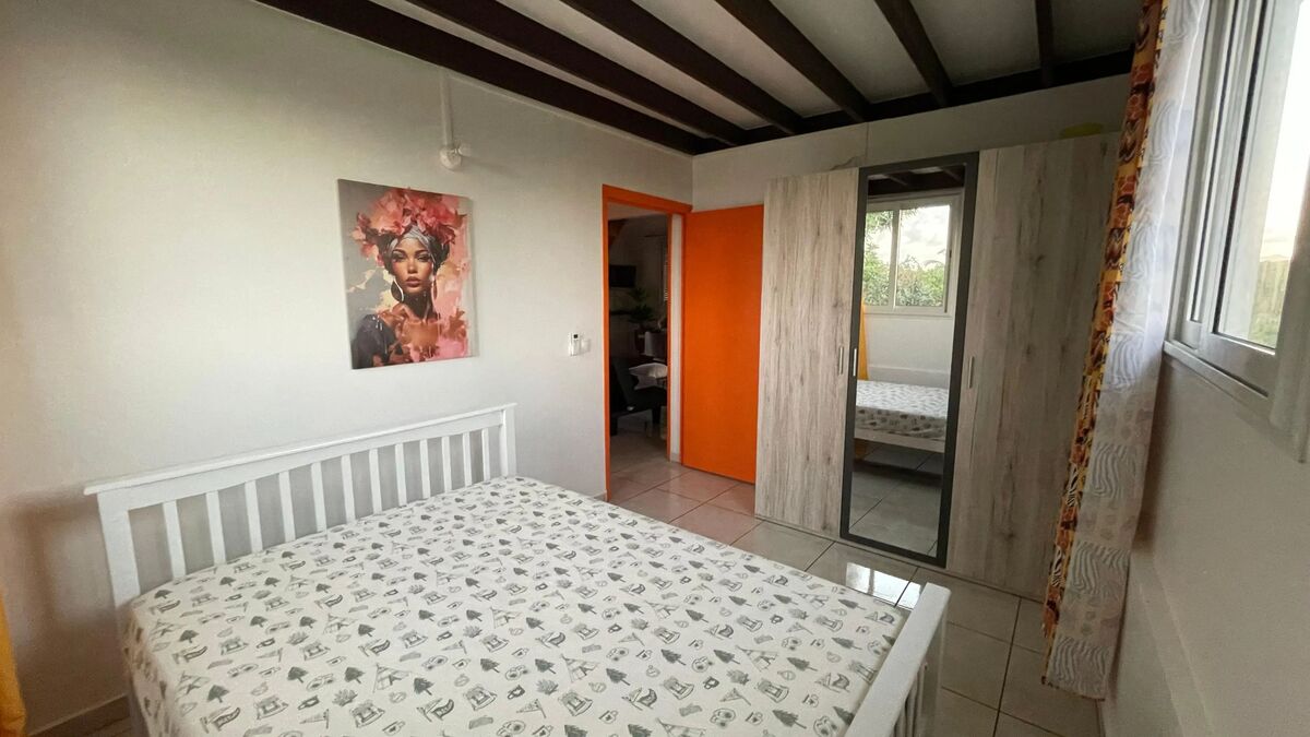 Maison 2 chambres avec terrasse et vue montagnes à Baie-Mahault - Photo 8