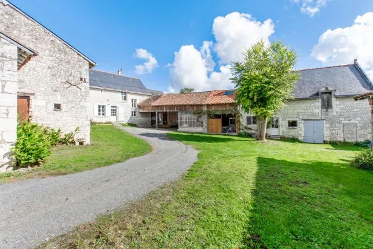 Maison 5 chambres avec spa et jardin d'activités à Assay - Photo 1