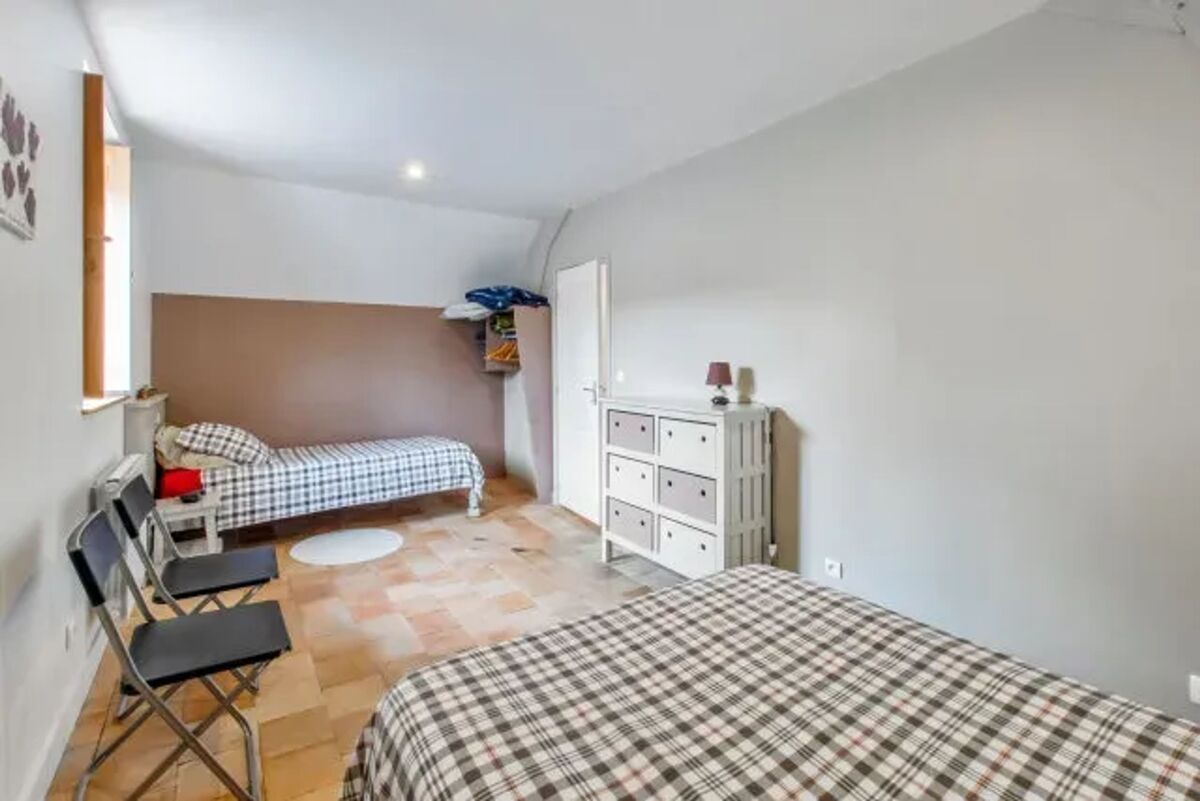 Maison 5 chambres avec spa et jardin d'activités à Assay - Photo 24