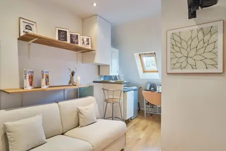Location appartement à Paris, Charmant Studio Arc de Triomphe Monceau